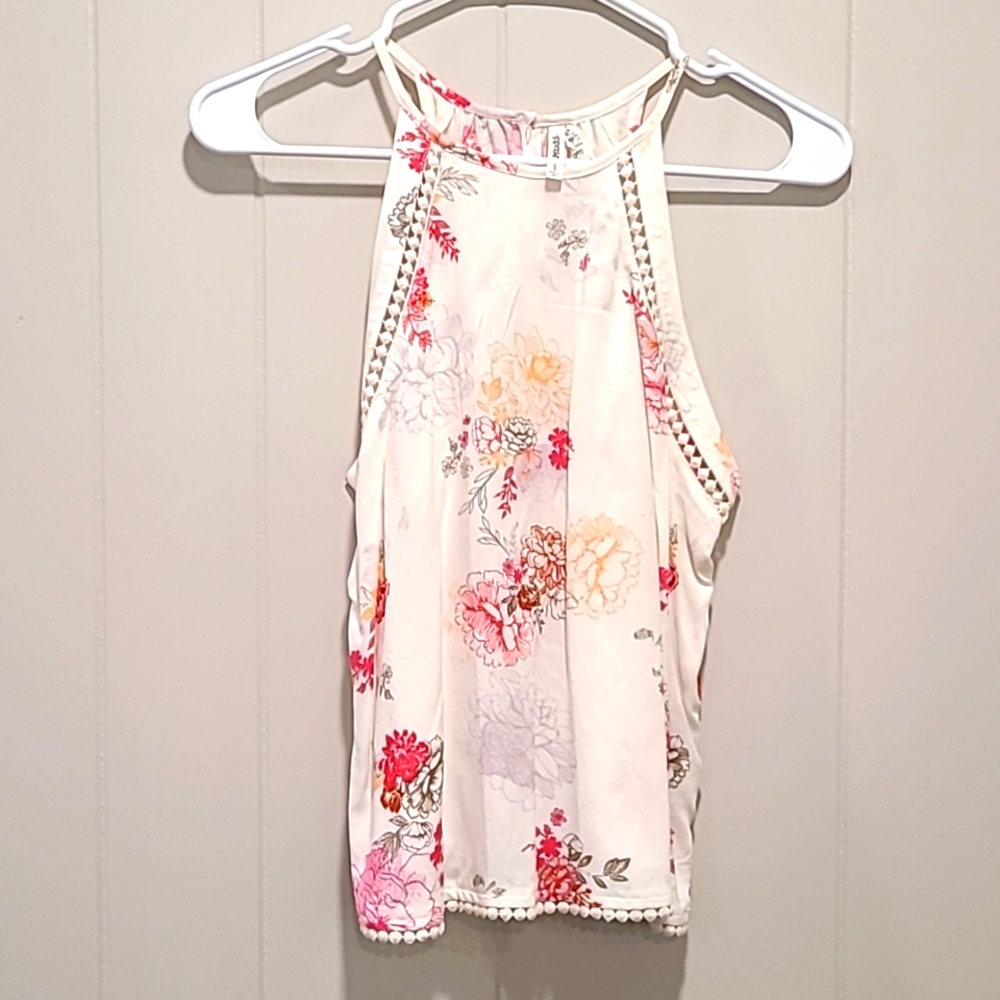 SALE! Super Cute Mudd Top